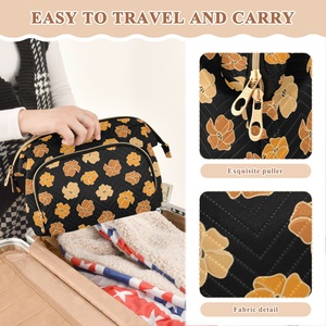 <b>Small</b> Mini Portable Hawaii Style Puakenikeni Flower Quilted Toiletry Pouch Custom Design Makeup Cosmetic Bag with Zipper - Product Image 5