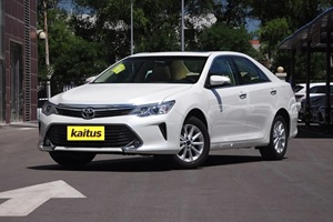 Toyota Camry 2.0E Édition Classique <span class=keywords><strong>2015</strong></span> – Berline d'occasion pour affaires et famille, Euro <span class=keywords><strong>V</strong></span>, Transmission Automatique, 150-200 ch - Product Image 2