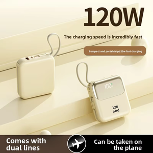 Nuovo Power Bank Portatile da 22.5W con Cavo Integrato, Ricarica Rapida Sicura, Alta Capacità, Batteria Semi-Solid-State Mini, Display LED in PVC - Product Image 4