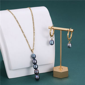 Pendientes de aro dorados de acero inoxidable con patrón de cáñamo, conjunto de joyería de collar de perlas de aroque - Product Image 4