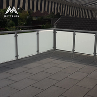 Balcons préfabriqués en aluminium avec revêtement en poudre, design personnalisé en usine, avec rampes en aluminium