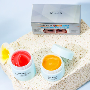 Vente en gros de crème de <span class=keywords><strong>jour</strong></span> et de nuit hydratante et <span class=keywords><strong>anti</strong></span>-âge au rétinol pour la peau - Product Image 1