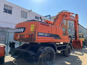 Excavatrice sur pneus d'occasion DOOSAN DH210W de 21 tonnes, à réponse rapide, conception économe en énergie, pour travaux de réparation routière urbaine et excavations - Product Image 4