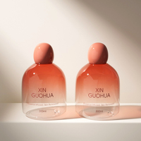 Flacon de luxe rose et rouge de 300 ml avec bouchon à vis pour shampoing, lait corporel nourrissant et gel douche