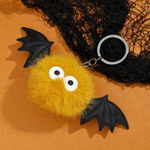 Llavero de silicona de murciélago de Halloween, colgante de peluche de monstruo para bolso, ideal para regalo de Navidad, venta al por mayor - Product Image 3