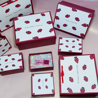 Savon artisanal au thé aux fleurs, nougat, foulard en soie recyclable, pliable, avec finition brillante/mate, gaufrage et lamination créative haut de gamme