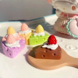 Modelo de Resina de Pastel de Queso Simulado, Miniatura de Comida para Casa de Muñecas, Decoración para Jugar, Abalorio para Accesorios de Joyería - Product Image 1