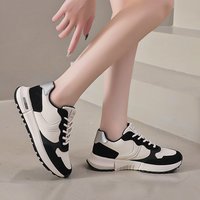 Le même style de chaussures de course amortissantes que les célébrités d'Internet, surface en maille tissée élastique pour femmes, professionnelle.