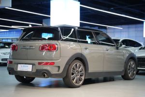 <span class=keywords><strong>MINI</strong></span> <span class=keywords><strong>Clubman</strong></span> Cooper S 1.5T Edición Artista 2019, Importado, Sedán de 6 <span class=keywords><strong>Puertas</strong></span>, B38 <span class=keywords><strong>3</strong></span> Cilindros, 136 CV, 6AT, Tracción Delantera, Techo Panorámico, Neumáticos Run-flat de 18 Pulgadas - Product Image 6