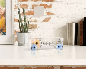 Placa de Identificación de Escritorio de Acrílico Transparente con Foto Floral en Acuarela Personalizada, Impresa con UV, Regalo Empresarial para Gerentes de Oficina - Product Image 6