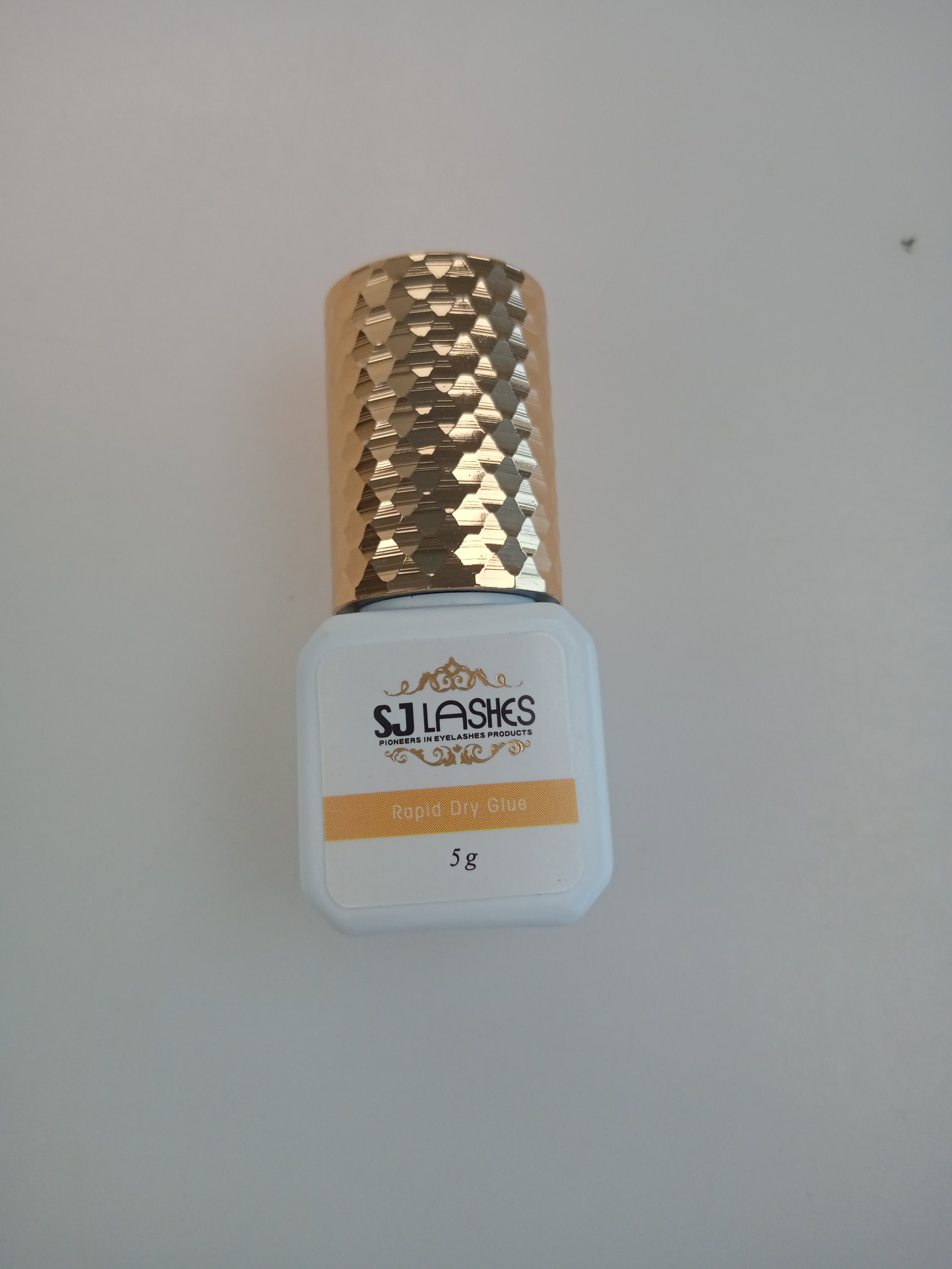 กาวแห้งเร็ว