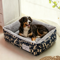 Coussin carré isolant pour chien et chat, type grotte, chaud pour l'hiver, résistant au froid, en fibre tendance, avec housse amovible