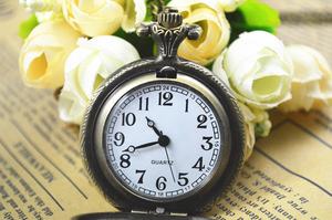 <span class=keywords><strong>Dr</strong></span> Who-funda de bronce Vintage, reloj de bolsillo de cuarzo Steampunk, Full Hunter, animación, fantasma, regalo - Product Image 4