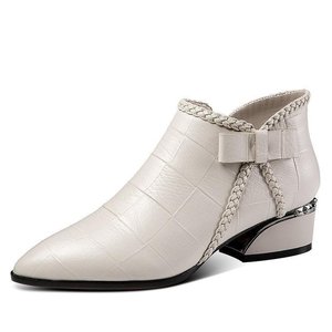 Scarpe alla Moda Autunnali con Punta, Nuova Moda Coreana con Fiocco, Stivaletti con <span class=keywords><strong>Tacco</strong></span> Spesso, Taglie Grandi, Scarpe da Donna con <span class=keywords><strong>Tacco</strong></span> <span class=keywords><strong>Basso</strong></span> - Product Image 5