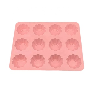 12 Moldes de Silicona Antiadherentes para Flanes, Muffins, Cupcakes, Gelatina y Pudín - Product Image 4