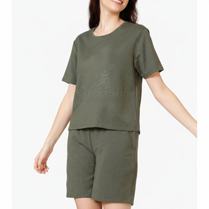 Conjunto de pantalones cortos de algodón de moda para deportes, trotar y ejercicio Conjunto de pantalones cortos frescos y transpirables para la comodidad diaria - Product Image 1