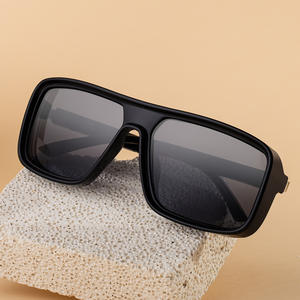 Nouvelles lunettes de soleil polarisées à monture carrée pour hommes, protection UV400, monture en plastique noir et métal, verres TAC, pare-soleil de classe 2 - Product Image 2