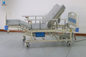 BT-AE061 Bestran Medical, Cama de Hospital Ajustable con Inodoro para el Cuidado en el Hogar de Personas Mayores, Capacidad de 250 kg, Ruedas Silenciosas, Frenos Cruzados - Product Image 4