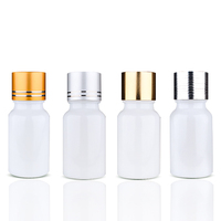Bouteille en céramique Boston ronde 10ml, 15ml, 1 Oz, 50ml, 100ml, flacon compte-gouttes vide en verre blanc pour aromathérapie aux huiles essentielles