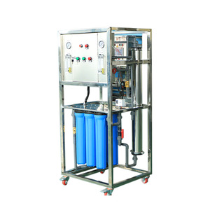 Depuratore d'Acqua Industriale Commerciale a Osmosi Inversa 250LPH per Hotel con Garanzia di 1 Anno - Product Image 1