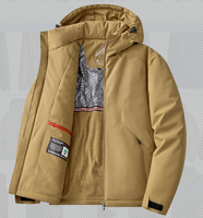 Veste softshell doublée en polaire vert sauge, poches à rabat avec fermeture éclair, capuche à cordon et poignets à velcro, manteau d'extérieur résistant à l'eau