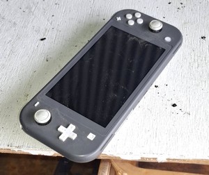 Consola de Videojuegos Portátil Usada PS Vita Switch Mini de Mano para Exportación Mayorista Japonesa - Product Image 4