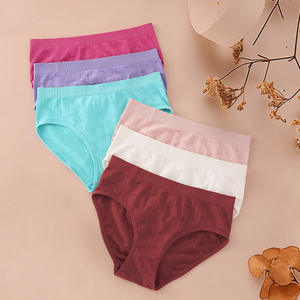Pantalones de yoga de punto personalizados europeos y americanos, 6 colores, de nailon, transpirables, ecológicos, de tiro medio para mujer - Product Image 3
