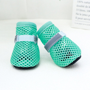 Zapatos de malla para perros, azules, reflectantes, con rayas, transpirables, antideslizantes, protectores para patas de cachorros, calzado de verano para mascotas - Product Image 2