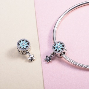 DIY Super encantador esmalte pintado floret colgante S925 pulsera <span class=keywords><strong>de</strong></span> plata esterlina espacio cuentas para el bebé y los niños - Product Image 2