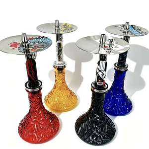 Cachimba de Vidrio de Colores, Pipa de Shisha Moderna con Base Tallada y Soporte Metálico para Exhibición en Bares y Salones - Product Image 1
