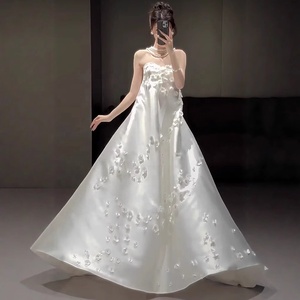 <span class=keywords><strong>Robe</strong></span> de mariée en <span class=keywords><strong>satin</strong></span> sans bretelles 2026, <span class=keywords><strong>robe</strong></span> pour <span class=keywords><strong>femme</strong></span>, nouvelle <span class=keywords><strong>robe</strong></span> de mariée 2025, luxe léger, niche, <span class=keywords><strong>robe</strong></span> de chambre du matin, voile léger de voyage - Product Image 2