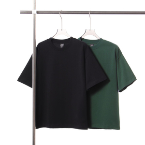 เสื้อยืดสกรีนโลโก้แบบกำหนดเอง 250 กรัม ทรงบ็อกซี่ โอเวอร์ไซส์ ทรงหลวม เนื้อผ้าหนา 100% ผ้าฝ้าย เสื้อผ้าแฟชั่นผู้ชาย - Product Image 2