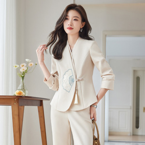 Chinese Style Women's Suit Set With Embroidered Floral Design Flared Pants Elegant Autumn Wear Full Sleeve Anti-Wrinkle - Product Image 4