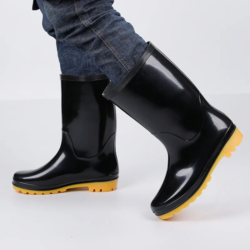 Travail De Sécurité À Bas Prix Pvc Moyen Imperméable Pour Hommes En Caoutchouc Personnalisé Bottes de Pluie