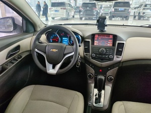 Nissan Teana 2014 1.5L, Volante a la Izquierda, Interior Oscuro, Gasolina, Automático, Sedán Usado Confiable para el Uso Diario, en Venta - Product Image 4