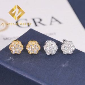 ต่างหูสตั๊ดดีไซน์รูปดอกไม้พระอาทิตย์925สเตอร์ลิงเงิน VVS Moissanite สไตล์เย็น - Product Image 5
