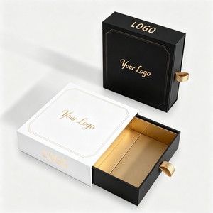Caja Rígida de Lujo Personalizada con Logotipo en Lámina Dorada y Cinta para Empaque de Regalos - Product Image 2