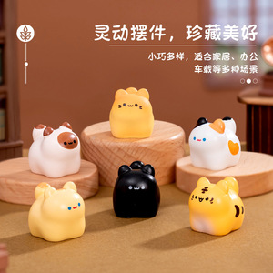 Micro Paisaje Creativo Adorable Gato Juguete Lindo Resina DIY Decoración Accesorios Bolsa Ciega <span class=keywords><strong>Mini</strong></span> Escritorio Coche Ornamento Súper Héroe Vengador - Product Image 5