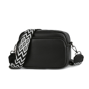 <span class=keywords><strong>Sac</strong></span> messager imperméable pour femme <span class=keywords><strong>avec</strong></span> <span class=keywords><strong>large</strong></span> <span class=keywords><strong>sangle</strong></span> tissée et fermeture à glissière <span class=keywords><strong>avec</strong></span> compartiment pour téléphone - Product Image 2