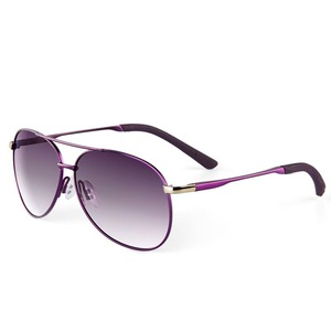 Nouvelles Lunettes de Soleil Femme Tendance Style Célébrité Internet, Protection Solaire Avancée pour l'Extérieur en Été, Anti-UV, Effet Amincissant, Petite Monture - Product Image 4