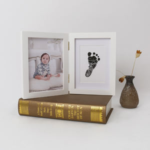 Decoraciones de Pared para Cuarto de Bebé, Álbum de Fotos de Recuerdos de Bebé, Marco de Fotos con Huella de Mano/Pie, Tinta Negra/Roja, Madera de Pino de Nueva Zelanda para Bebé - Product Image 6