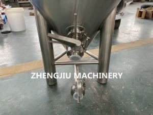 Best Seller 304 acciaio inox conico rivestito Unitank fermentatore 100L attrezzature birreria per la produzione di birra Alcohol 5000L - Product Image 5