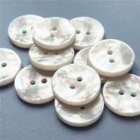 Vente en gros de boutons en plastique polyester 2/4 trous boutons en résine transparente pour chemises
