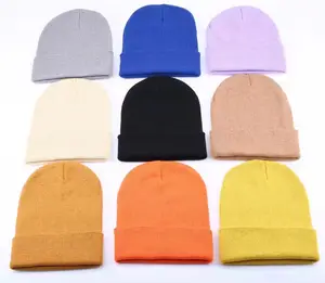 Gorro com punho com logotipo personalizado gorro preto chapéus gorras de inverno em acrílico personalizado logotipo 2023