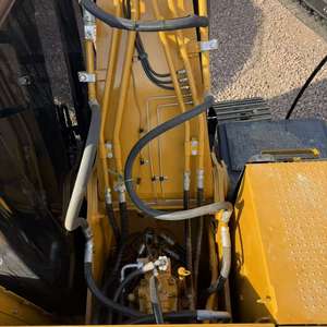 Excavadora Hidráulica de Cadenas Caterpillar CAT320D de 23 Toneladas, Usada, en Buenas Condiciones, Original - Product Image 5