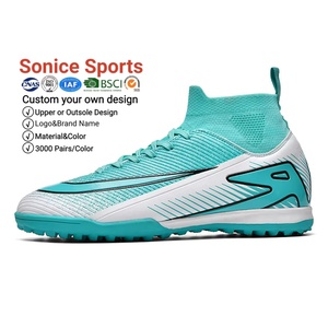 Scarpe da Calcio Industriali di Alta Qualità per Inverno ed Estate per Giocatori di Calcio Sociale e Professionisti - Product Image 1