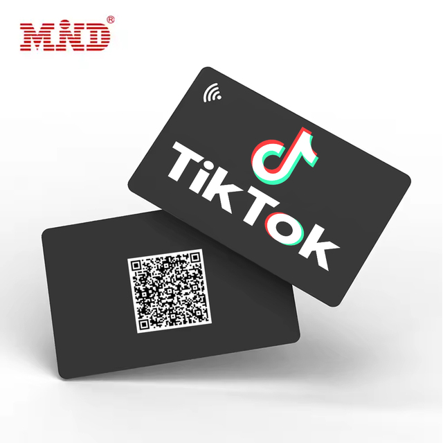 NFC RFID PVC Membership Card Tag for Social Media Use with NTAG213 Chip Waterproof QR Code & Barcode