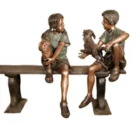 Patung Taman Luar Ruangan Logam Perunggu Anak Laki-laki dan Perempuan dengan Anjing Di Bangku