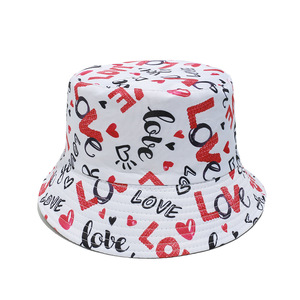 Chapeau Bob Personnalisé en Forme de Cœur pour la Saint-Valentin – Accessoire de Costume Romantique pour Couples, Idéal pour les Voyages en Plein Air - Product Image 2