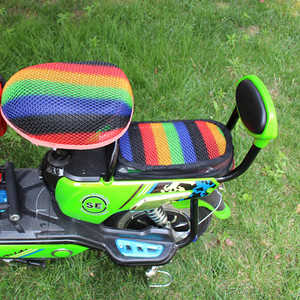 Funda de asiento de malla semitransparente de colores 3D, cojín trasero transpirable para patinete eléctrico, negro y cinco colores - Product Image 1